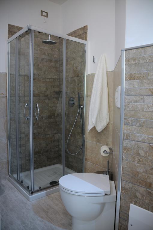 Piazza Martiri Rooms Cagliari Zimmer foto